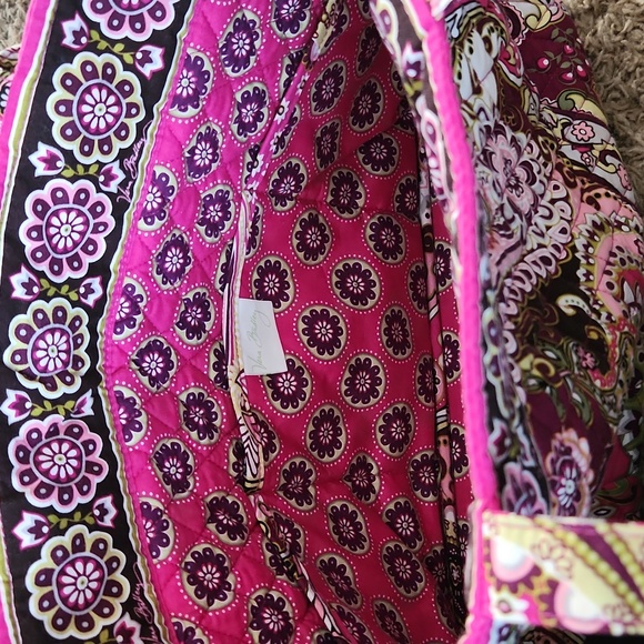 Vera Bradley Very Berry Paisley retired East West tote - Picture 2 of 4
